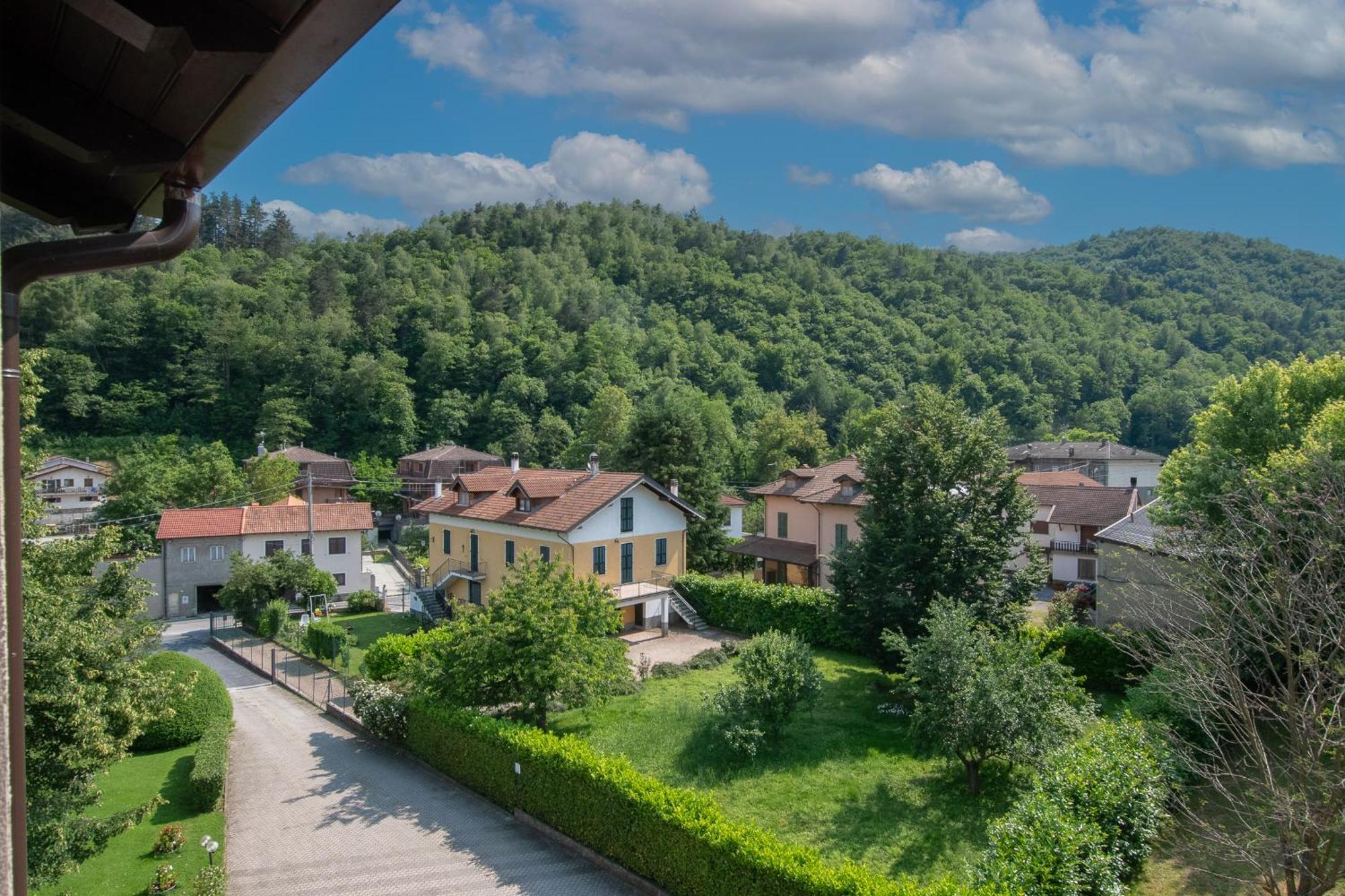 Hotel Villa Elia Calizzano Eksteriør bilde